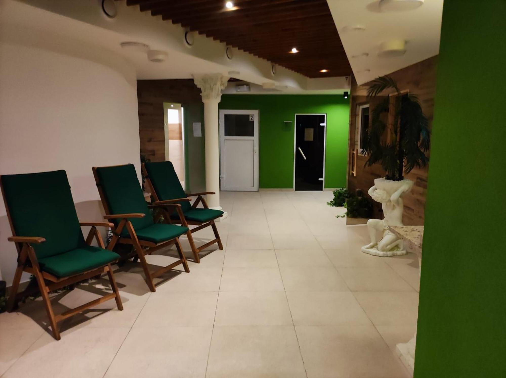 Hotel Tulipan 3*